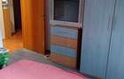 Inchiriez apartament cu 2 camere, decomandat, situat la etajul 1 al unui bloc aflat in imediata apropiere a Parcului Sebastian. - 13