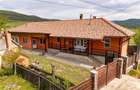 Casă cu 4 camere cu Teren 1149 Mp în Belani - 1