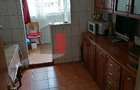 Apartament cu 3 camere semidecomandat în Tei - 5