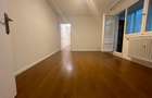 Apartament cu 3 camere semidecomandat în Berceni - 1