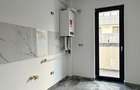 Apartament cu 2 camere - zona Hlincea - 2