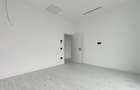 Apartament cu 5 camere decomandat în Titan - 7