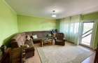 Apartament cu 3 camere decomandat în Focșani - 2
