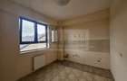 Apartament cu 3 camere decomandat în Tătărași - 8
