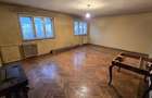Proprietar vand apartament decomandat 3 camere 90 mp Brad zona Spital - 8