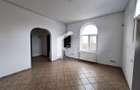 Casa cu 4 camere, zona Central - 16