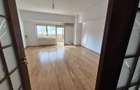 Apartament cu 3 camere semidecomandat în Aviatorilor - 5
