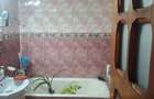 Apartament de vanzare - 3 camere - 2