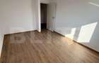 Apartament cu 3 camere decomandat în Centura - 6
