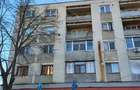 De vanzare apartament cu 3 camere etaj 3 in Parscov ,zona centrala! - 3