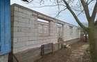 Casa de vanzare + teren - construc?ie noua neterminata - 1