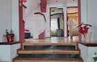 Apartament la casa de inchiriat