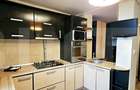 Apartament cu 3 camere, parter -Sf.Gheorghe - 4