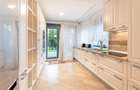 Apartament cu 3 camere decomandat în Central - 12