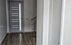 Casă individuală cu 4 camere cu Canalizare în Central - 21