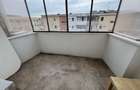 Apartament cu 3 camere decomandat în Astra - 14