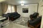 Apartament cu 3 camere decomandat în Traian - 3