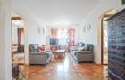Apartament cu 4 camere decomandat în Răcădău - 5