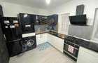 Apartament cu 3 camere semidecomandat în Central - 3