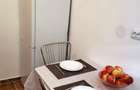 Inchiriez apartament cu 2 camere in Campina, renovat, central - 4