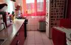 Apartament cu 3 camere decomandat în Alexandru cel Bun - 4