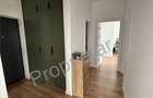 Vand apartament cu 3 camere, loc de parcare si bucatarie mobilata - 1