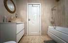 Apartament cu 3 camere decomandat în Central - 9 Apartament cu 3 camere decomandat în Central - 9