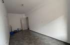 Apartament cu 3 camere decomandat în Rovine - 4