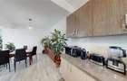 Apartament cu 4 camere decomandat în Tractorul - 22