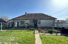 Casă cu 4 camere cu Teren 959 Mp în Iratoșu - 16