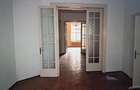Apartament cu 5 camere semidecomandat în Universitate - 2