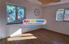 Apartament cu 4 camere decomandat în Rahova - 1
