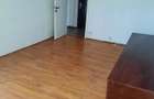 Apartament 3 camere Decomandat - 8