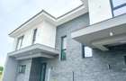 Casă cu 4 camere cu Teren 373 Mp în Săcălaz - 1