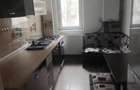 Apartament cu 2 camere semidecomandat în Tractorul - 2