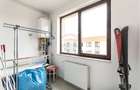 Apartament cu 3 camere decomandat în Tractorul - 21