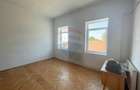 Casă individuală cu 3 camere cu Canalizare în Central - 4