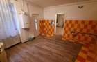 Casă cu 3 camere în Central - 5 Casă cu 3 camere în Central - 5