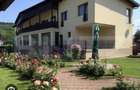 Pensiune 10 Camere pretabil si pentru Casa e Varstnici - 3