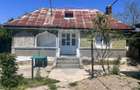 Casa / Vila cu 4 camere de vanzare - 2