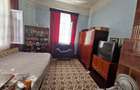 Casă cu 3 camere cu Teren 162 Mp în București - 2