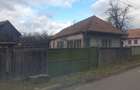 Casă cu 3 camere în Brețcu - 2