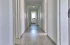 Showroom,birouri,depozitare - 2