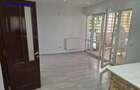 Apartament cu 3 camere decomandat în Central - 2