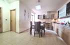 Casa compusa din doua apartamente, de vanzare, cu 8 camere, - 7