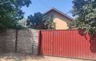 Casă cu 4 camere cu Teren 1200 Mp în Central - 5