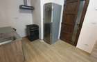 Apartament cu 3 camere semidecomandat în Pârneava - 9