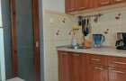 Vand apartament 2 camere decomandat, intrare in Zamca (zona Belvedere - Bebelusul), Suceava, 65.900 euro, etaj 4 din 5 - 8