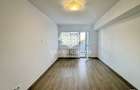 Apartament cu 4 camere decomandat în Titulescu - 10