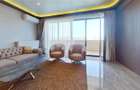Apartament cu 4 camere decomandat în Tractorul - 16